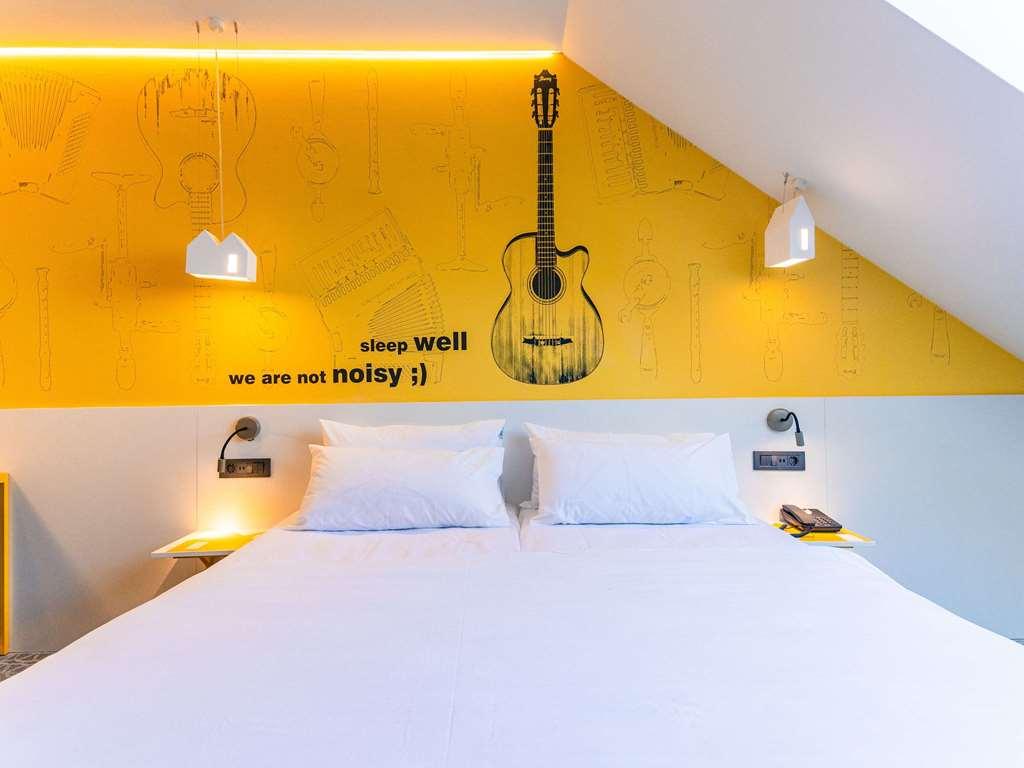 Hotel Ibis Styles Sibiu Arsenal Pokój zdjęcie